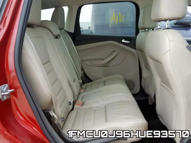 1FMCU0J96HUE93570 фото 7