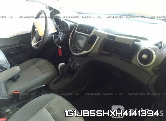1G1JB5SHXH4141394 фото 6