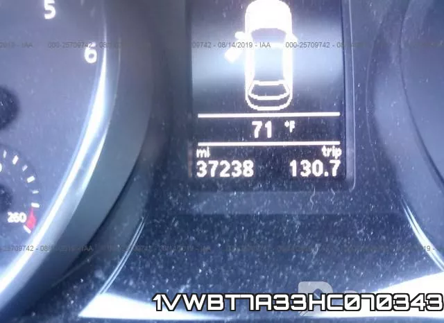 1VWBT7A33HC070343 фото 8