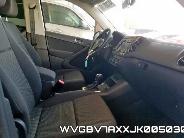 WVGBV7AXXJK005030 фото 6