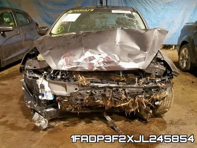 1FADP3F2XJL245854 фото 10