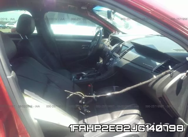 1FAHP2E82JG140798 фото 6