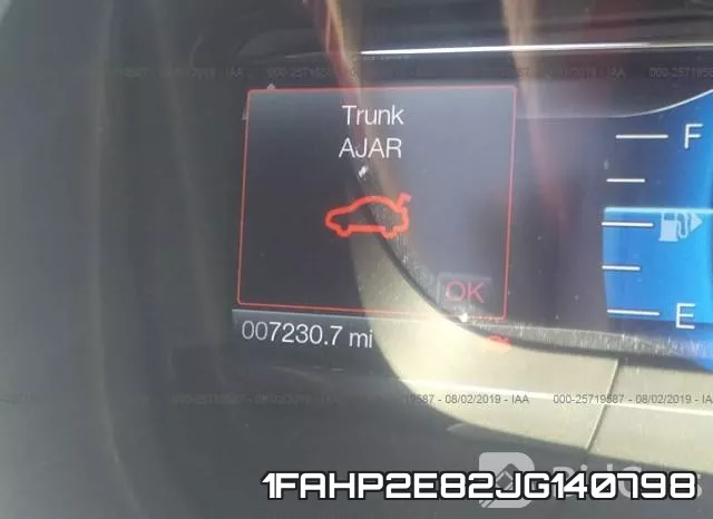 1FAHP2E82JG140798 фото 8