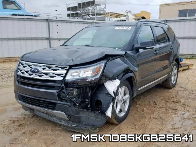 1FM5K7D85KGB25641 фото 3