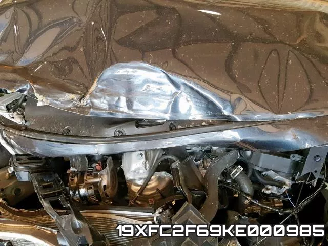 19XFC2F69KE000985 фото 8