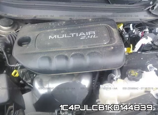 1C4PJLCB1KD144839 фото 2