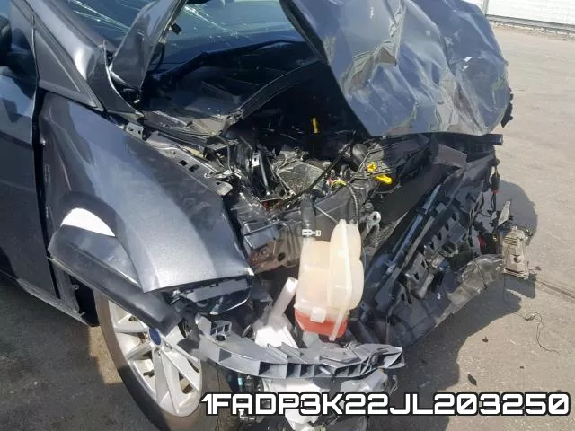 1FADP3K22JL203250 фото 10