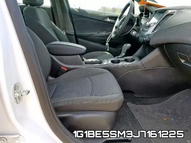 1G1BE5SM3J7161225 фото 6