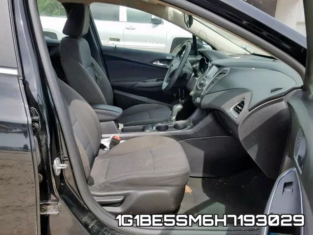 1G1BE5SM6H7193029 фото 6