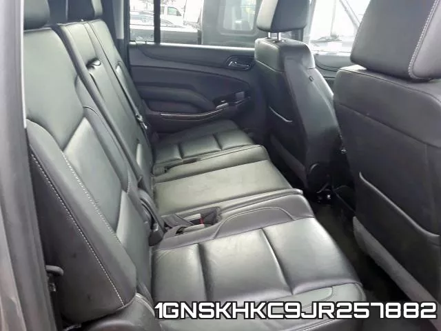 1GNSKHKC9JR257882 фото 7