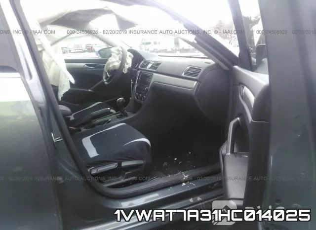 1VWAT7A31HC014025 фото 6