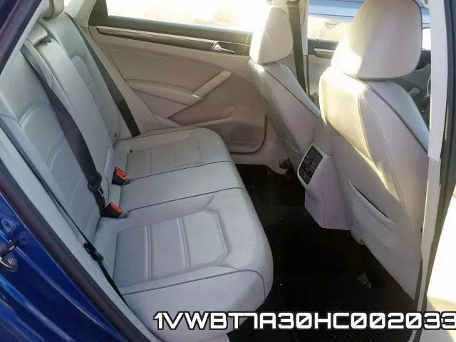 1VWBT7A30HC002033 фото 7