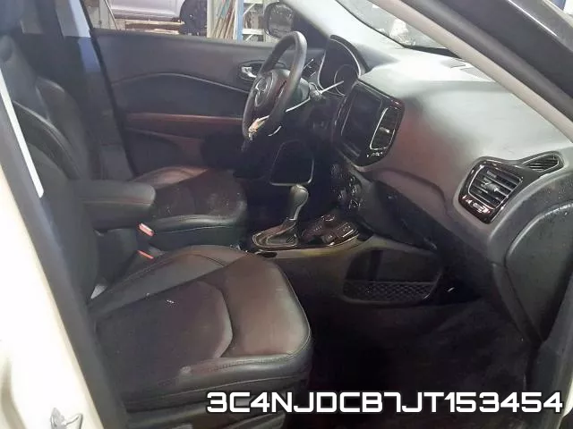 3C4NJDCB7JT153454 фото 6