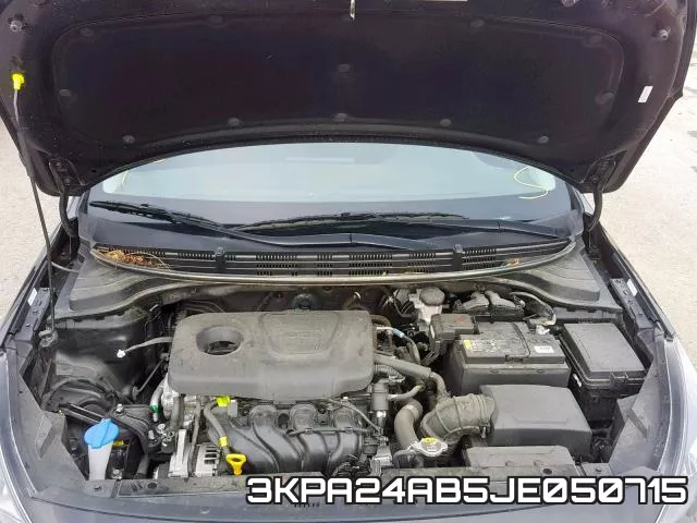 3KPA24AB5JE050715 фото 8