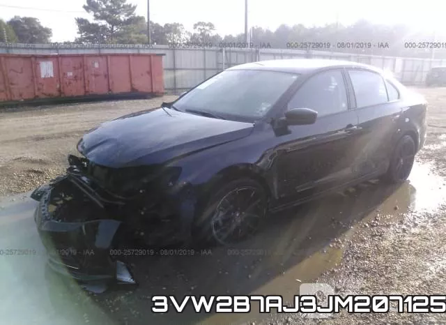 3VW2B7AJ3JM207125 фото 3