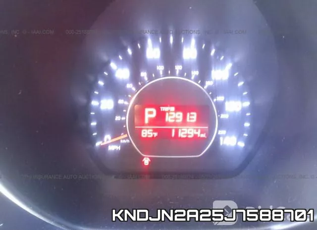 KNDJN2A25J7588701 фото 8