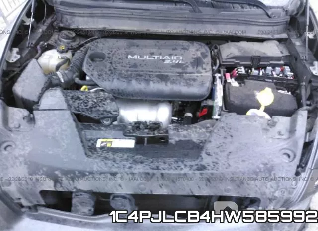 1C4PJLCB4HW585992 фото 2