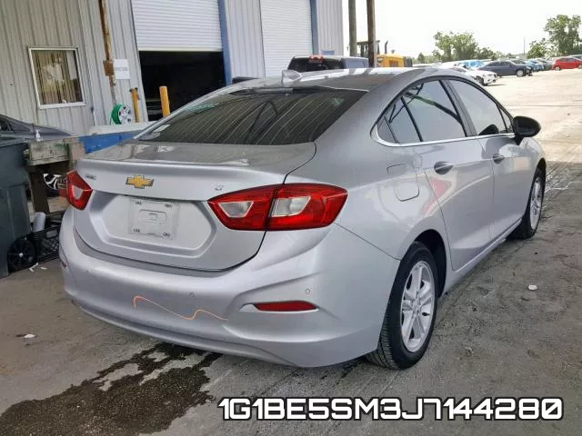 1G1BE5SM3J7144280 фото 5