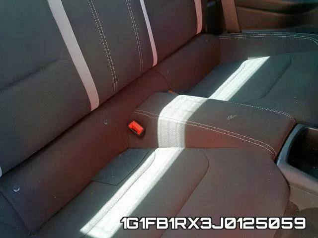 1G1FB1RX3J0125059 фото 7