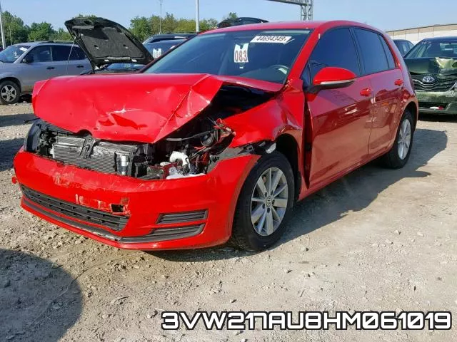 3VW217AU8HM061019 фото 3