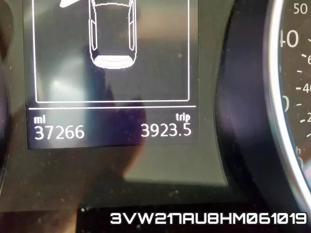 3VW217AU8HM061019 фото 9