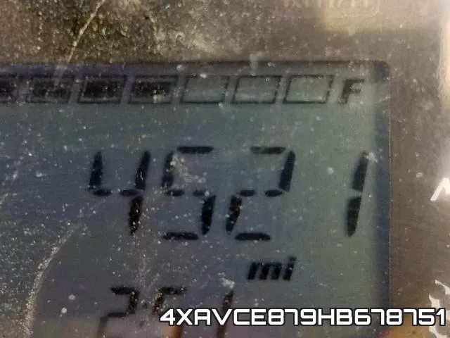 4XAVCE879HB678751 фото 9