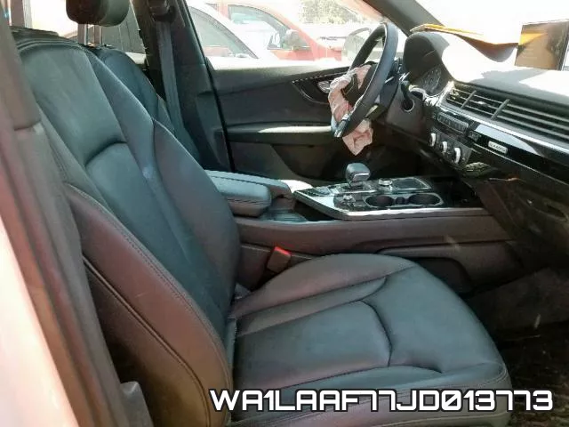 WA1LAAF77JD013773 фото 6