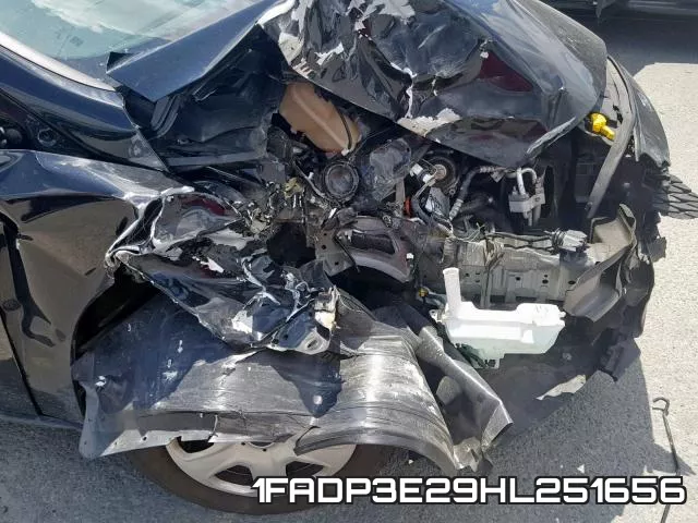 1FADP3E29HL251656 фото 10