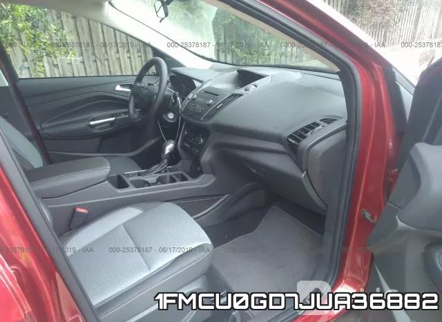 1FMCU0GD7JUA36882 фото 6