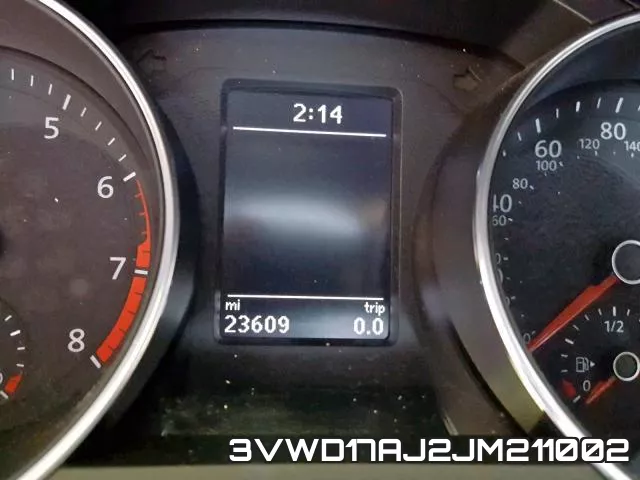 3VWD17AJ2JM211002 фото 9