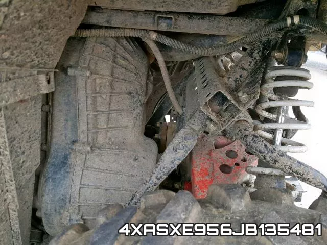 4XASXE956JB135481 фото 8