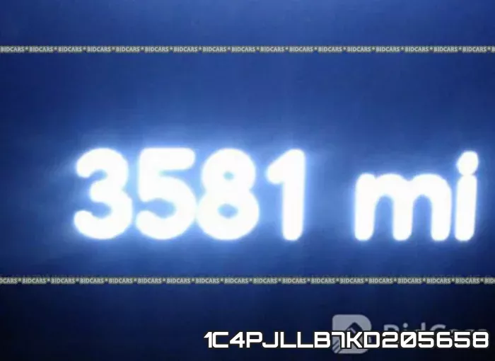 1C4PJLLB7KD205658 фото 8