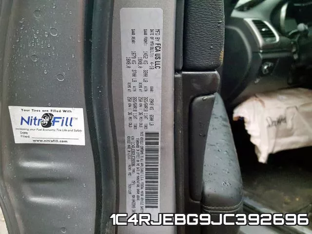 1C4RJEBG9JC392696 фото 2
