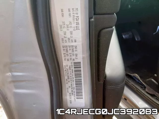 1C4RJECG0JC392083 фото 2