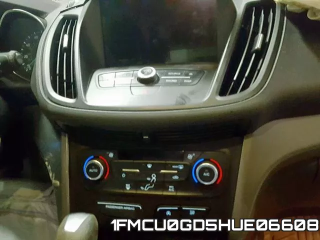 1FMCU0GD5HUE06608 фото 10