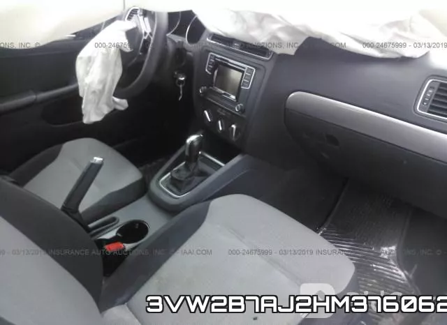 3VW2B7AJ2HM376062 фото 6