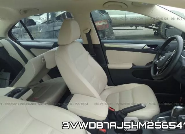 3VWDB7AJ5HM256541 фото 6