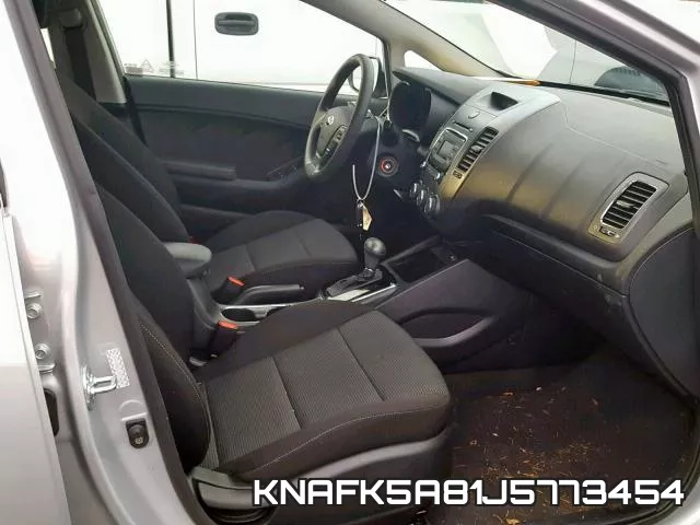 KNAFK5A81J5773454 фото 6