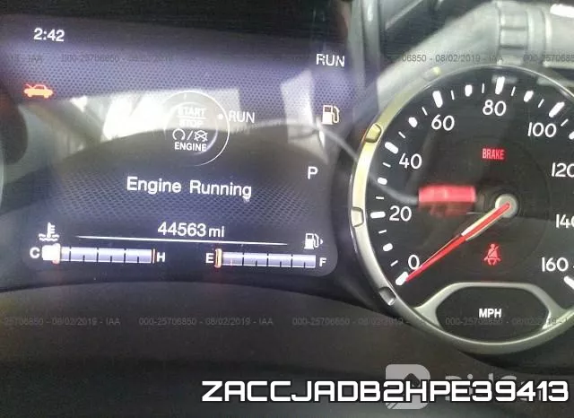 ZACCJADB2HPE39413 фото 8