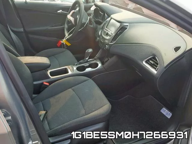 1G1BE5SM0H7266931 фото 6