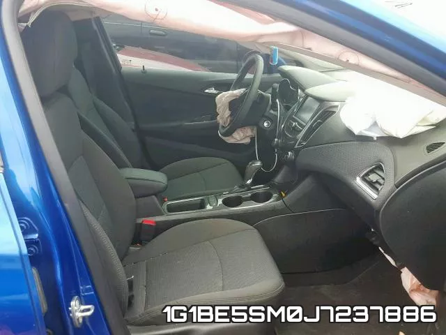 1G1BE5SM0J7237886 фото 6