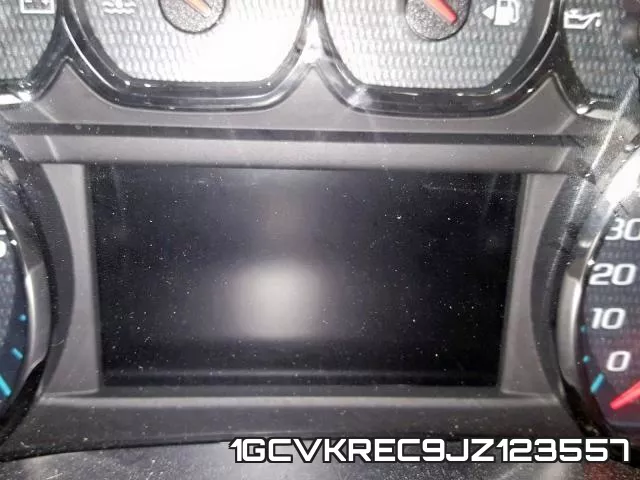 1GCVKREC9JZ123557 фото 9