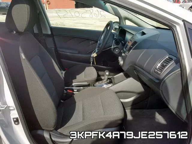 3KPFK4A79JE257612 фото 6