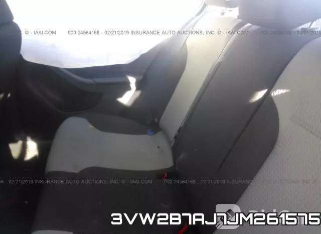 3VW2B7AJ7JM261575 фото 8