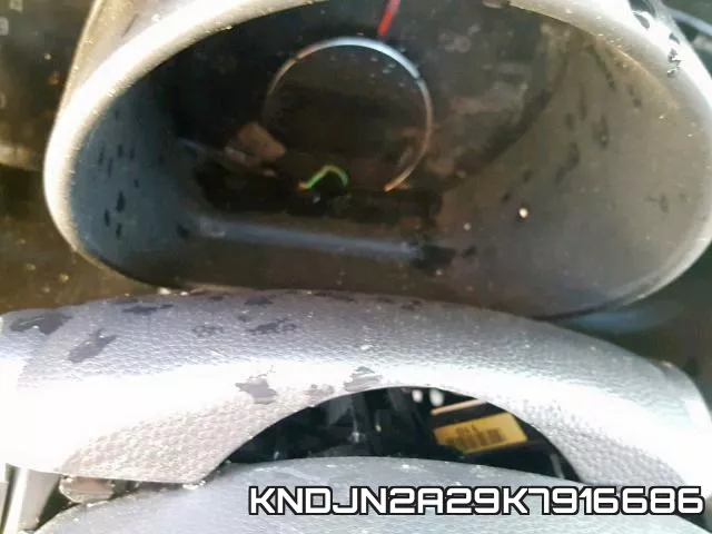 KNDJN2A29K7916686 фото 9