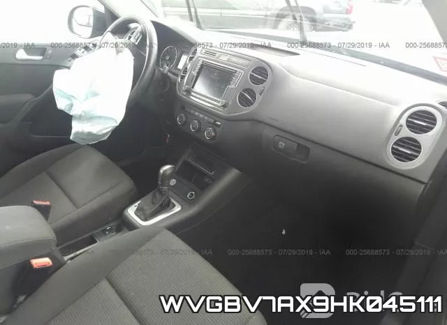 WVGBV7AX9HK045111 фото 6