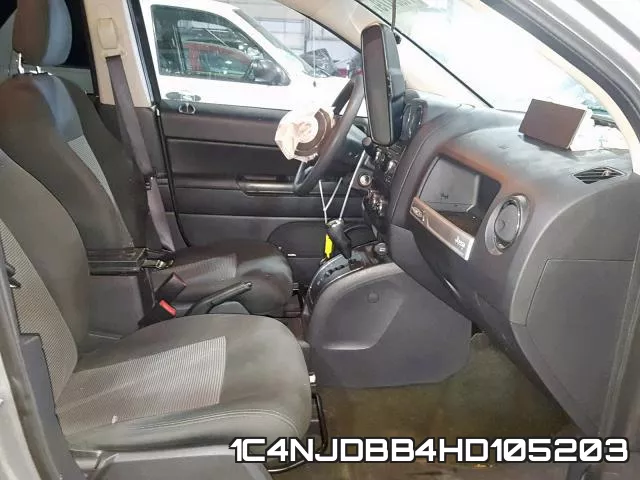 1C4NJDBB4HD105203 фото 6