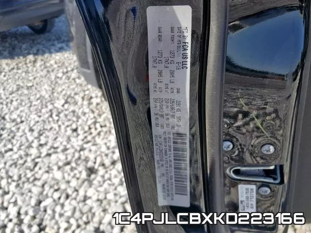 1C4PJLCBXKD223166 фото 2
