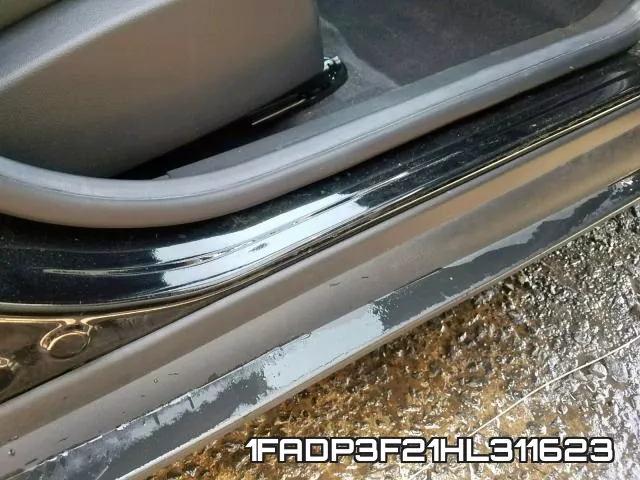 1FADP3F21HL311623 фото 10