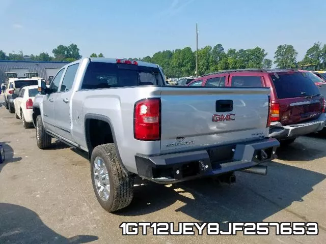 1GT12UEY8JF257653 фото 4